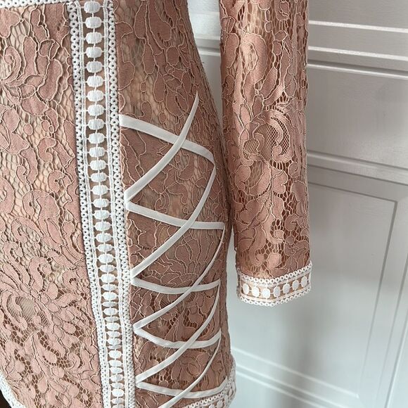 Pretty Little Thing Lace Lattice Detail Bodycon Dress Nude high neck 6 Gorgeous - Picture 4 of 7